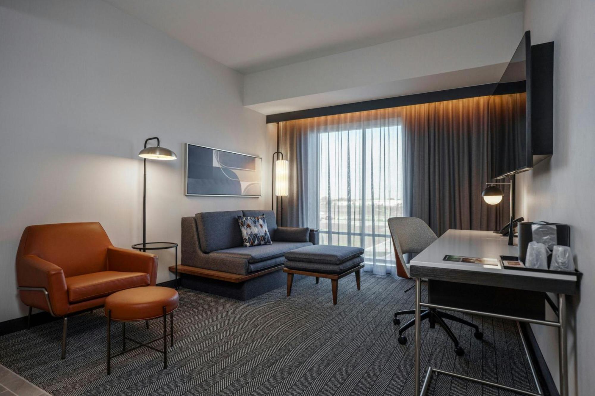 Courtyard By Marriott Indianapolis Fishers Εξωτερικό φωτογραφία