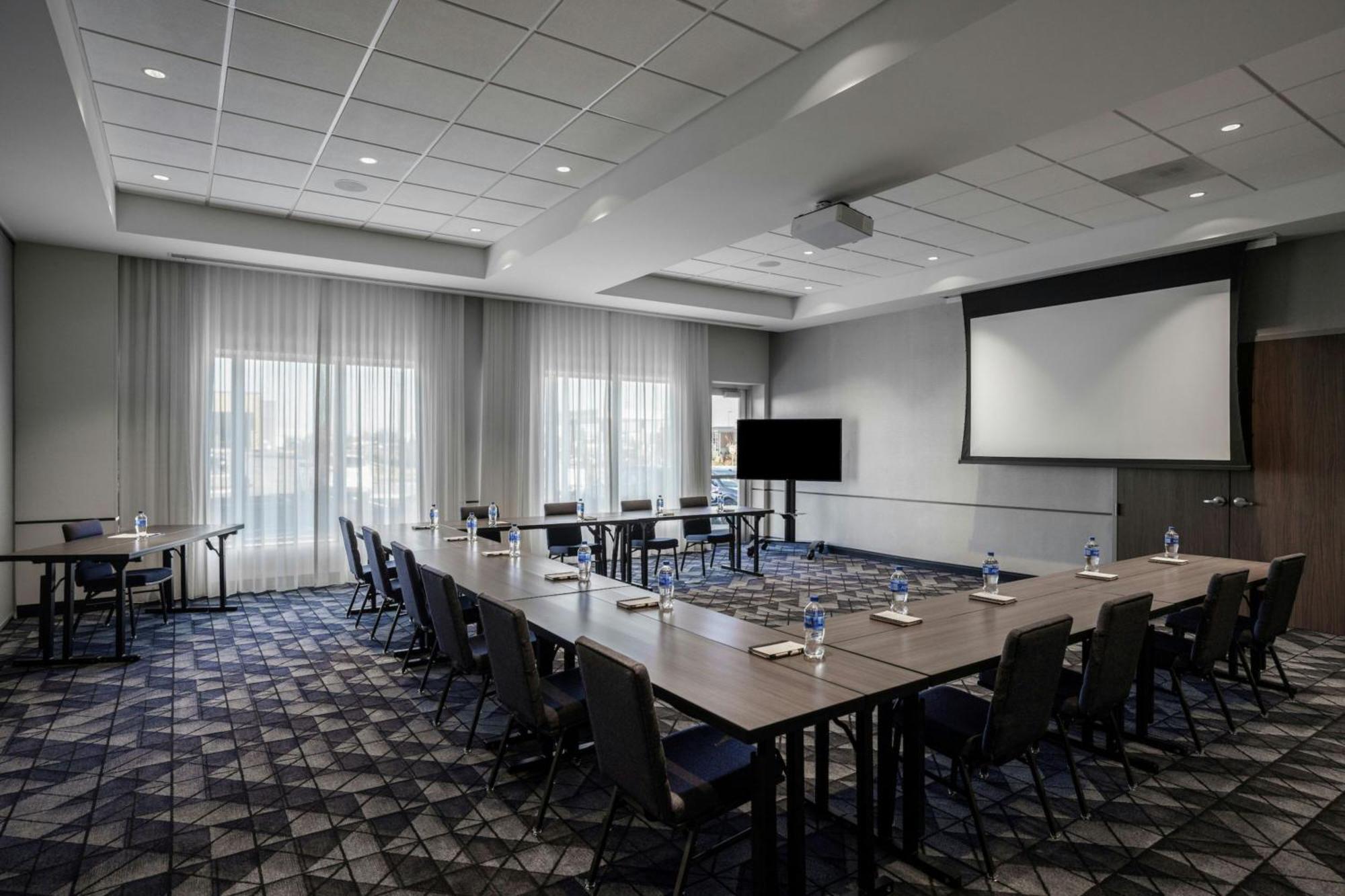 Courtyard By Marriott Indianapolis Fishers Εξωτερικό φωτογραφία